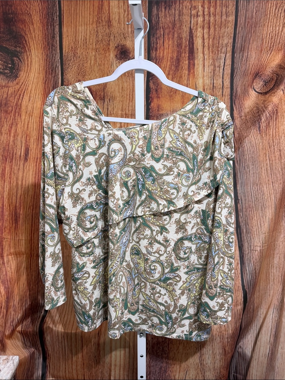 🚨(5/$10) Cato Asymmetrical Neckline Paisley Blouse Size XL